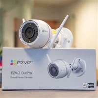 Camera EZVIZ Out Pro